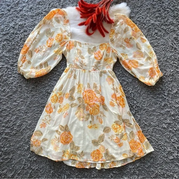 KIVARI BLAKE MINI DRESS FLORAL - Picture 3 of 11